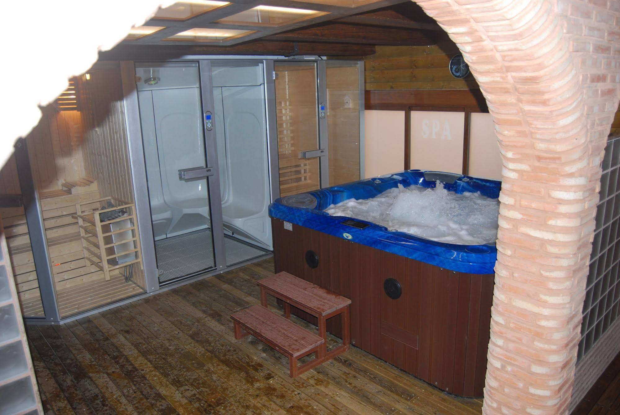 Casa Rural De Estilo Rustico Con Spa Almagro Bagian luar foto