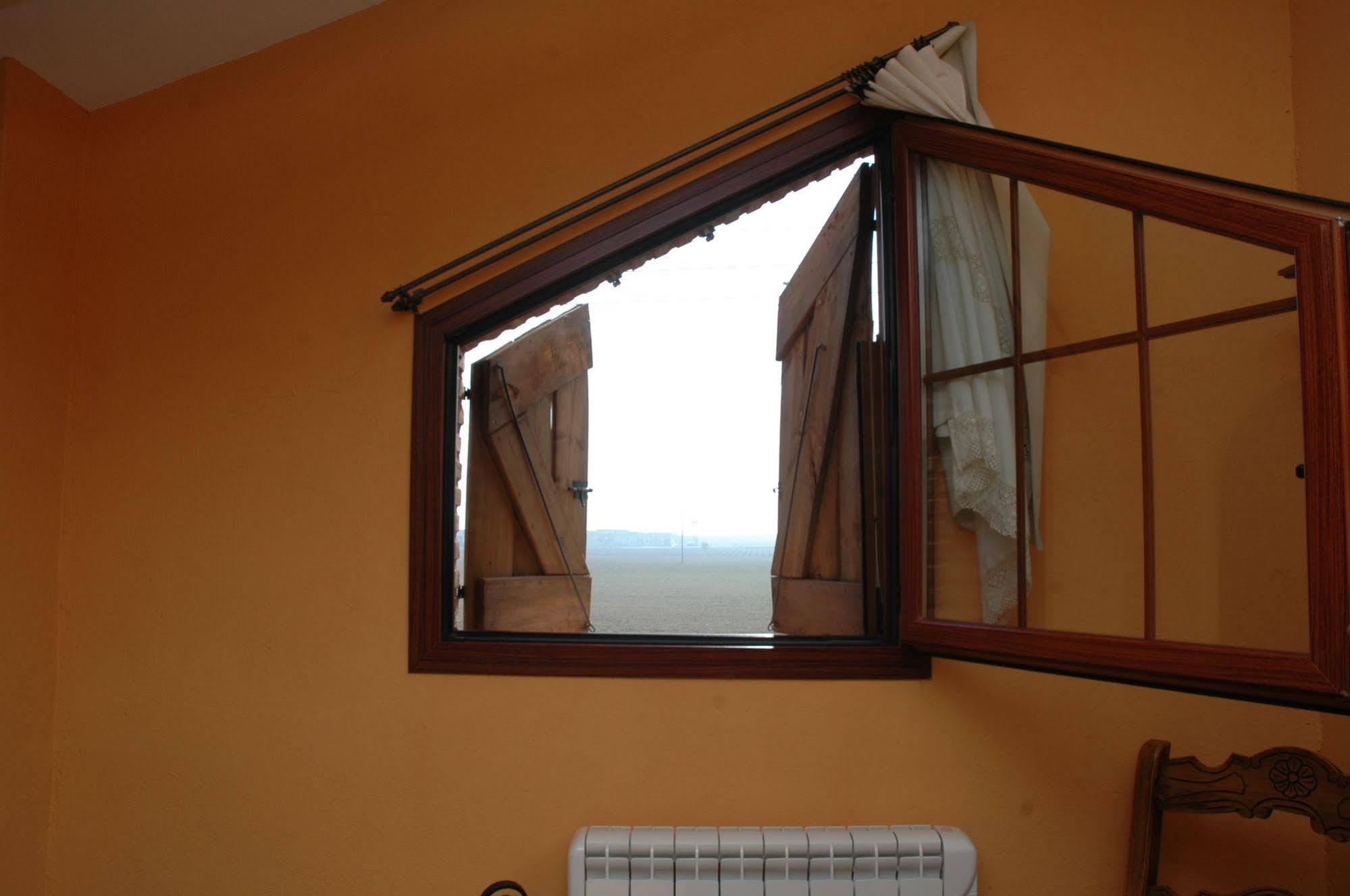Casa Rural De Estilo Rustico Con Spa Almagro Bagian luar foto
