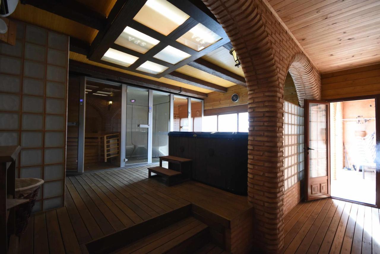 Casa Rural De Estilo Rustico Con Spa Almagro Bagian luar foto