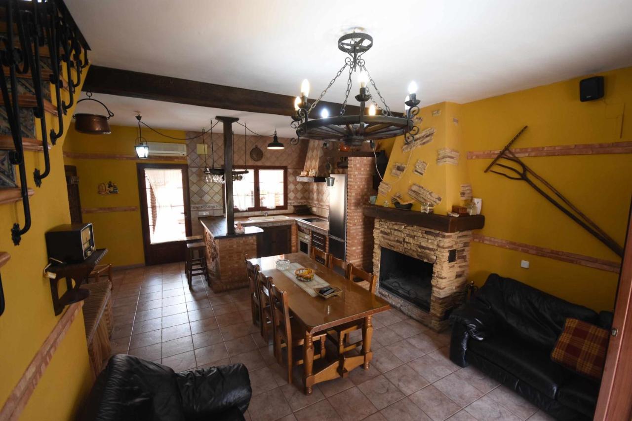 Casa Rural De Estilo Rustico Con Spa Almagro Bagian luar foto